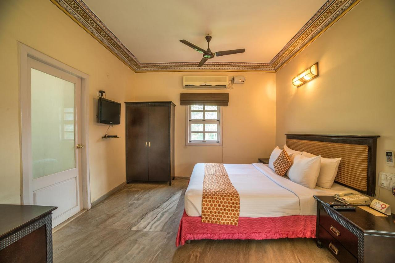 Vijayshree Resort, Hampi Exteriör bild