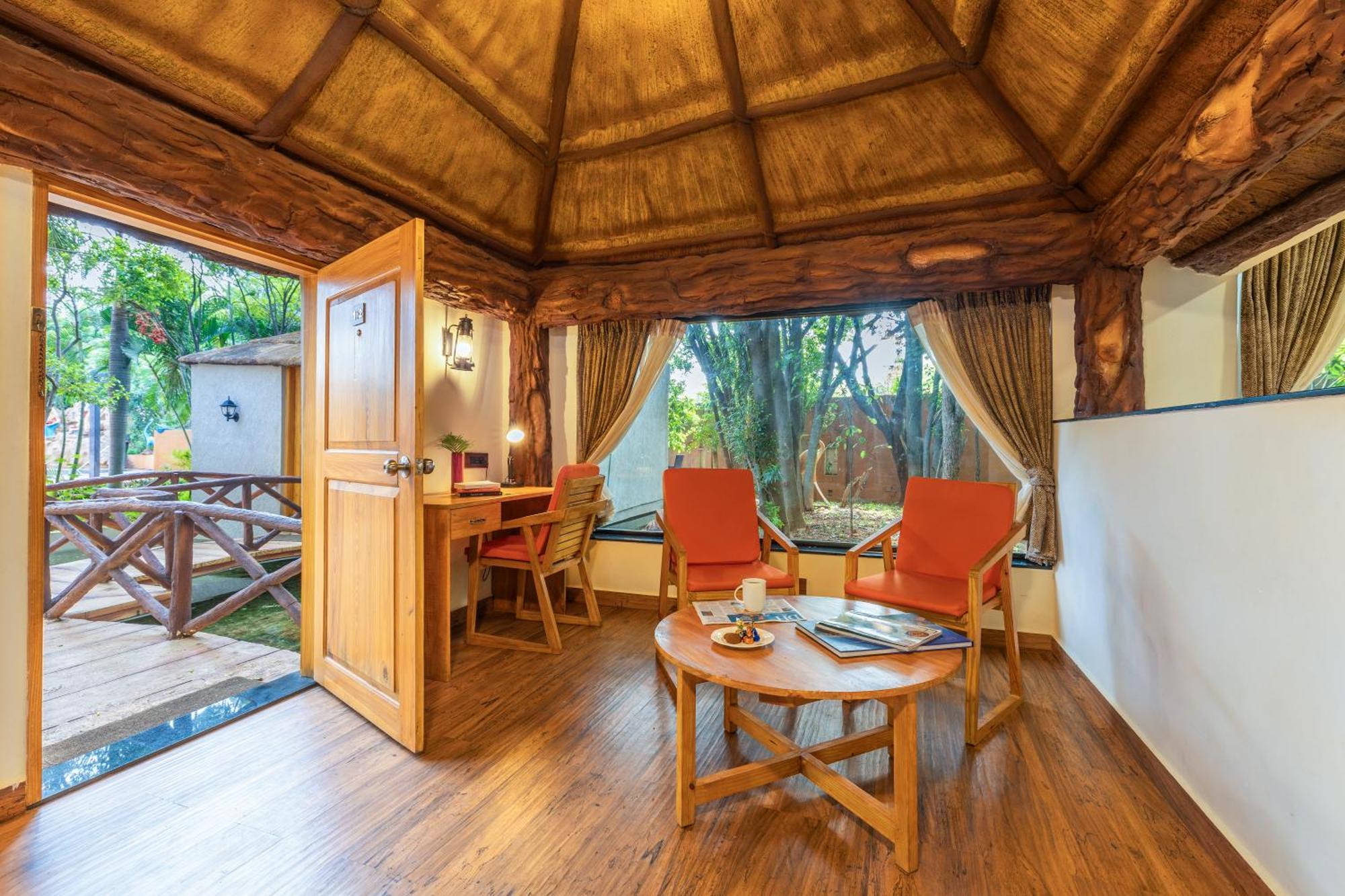 Vijayshree Resort, Hampi Exteriör bild