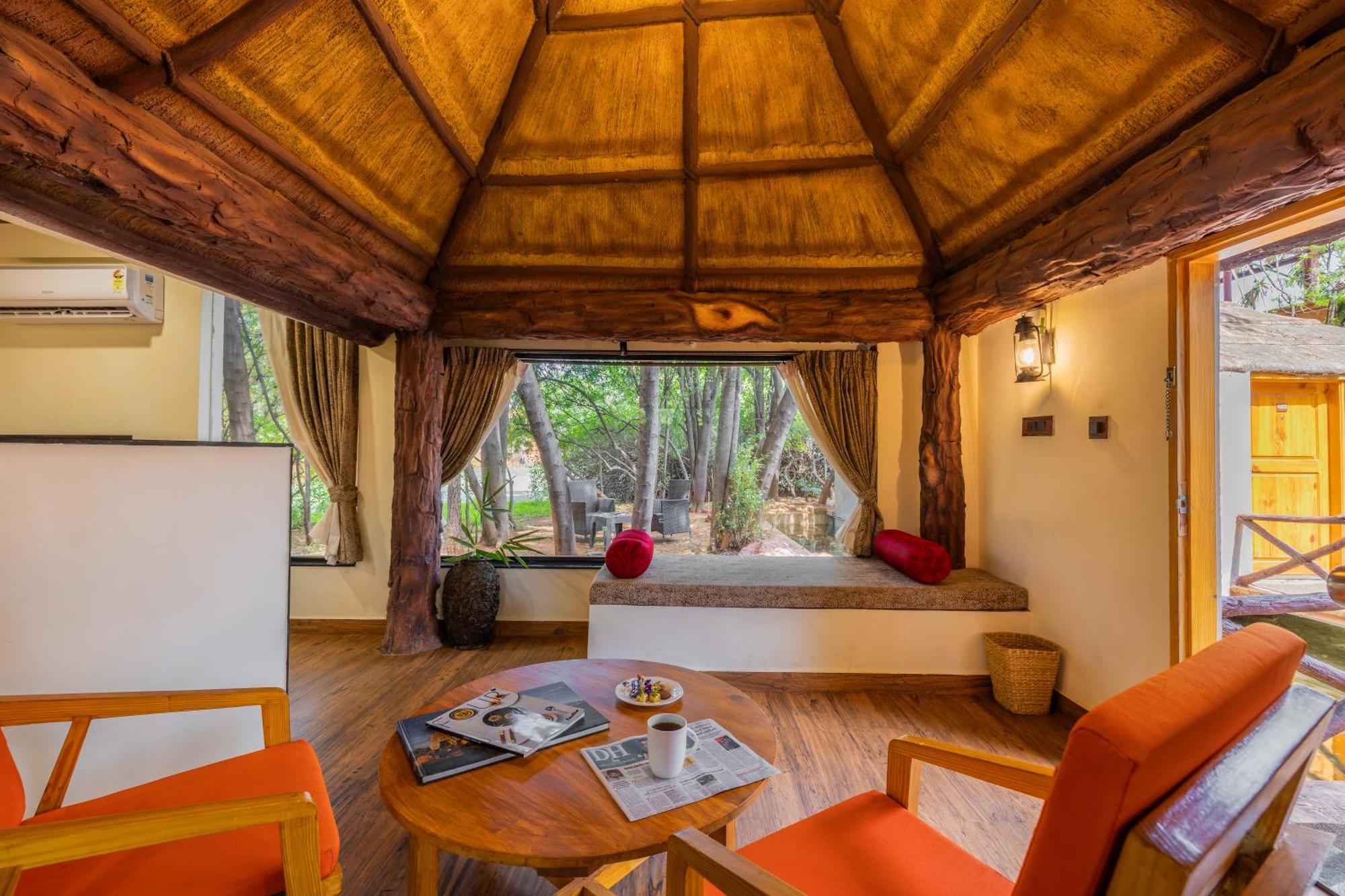 Vijayshree Resort, Hampi Exteriör bild