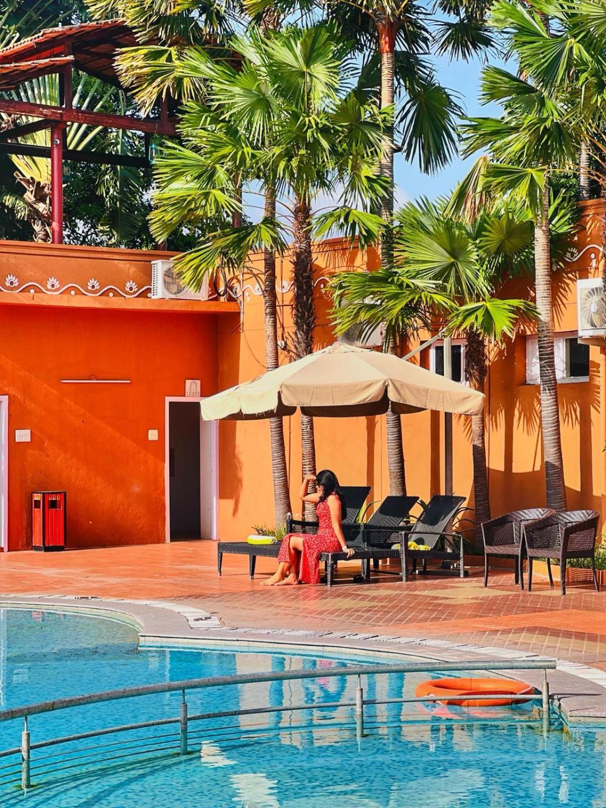 Vijayshree Resort, Hampi Exteriör bild