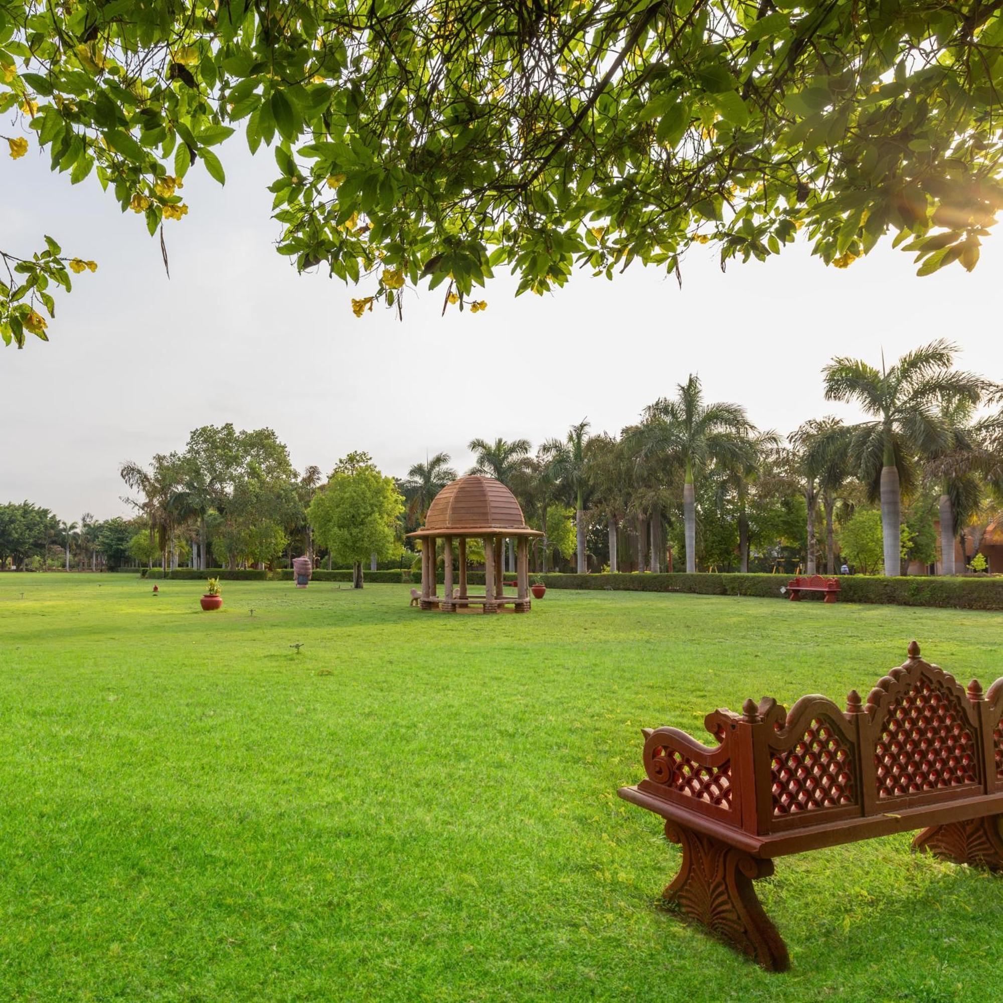 Vijayshree Resort, Hampi Exteriör bild